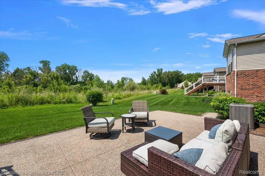 50026 Alden Canton Charter Township MI 48188