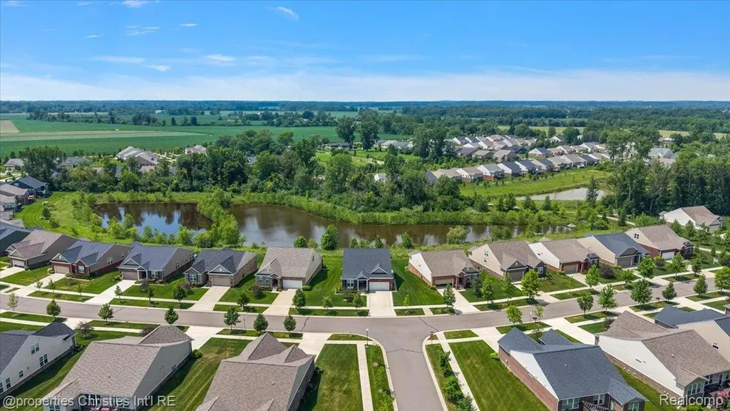 50026 Alden Canton Charter Township MI 48188