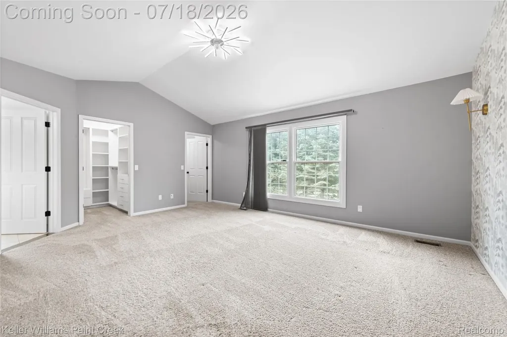 4230 Holly Lane Oakland Charter Township MI 48306