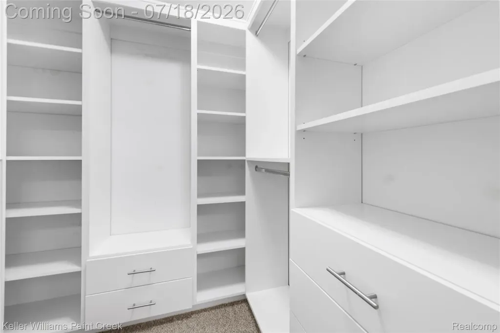4230 Holly Lane Oakland Charter Township MI 48306