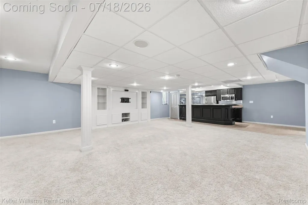 4230 Holly Lane Oakland Charter Township MI 48306