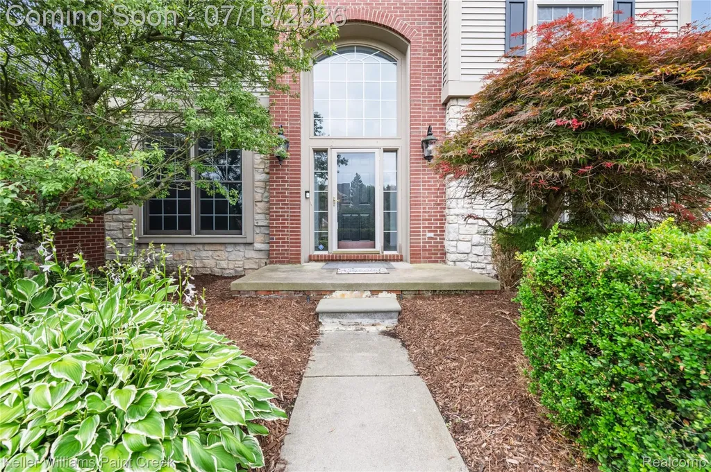 4230 Holly Lane Oakland Charter Township MI 48306