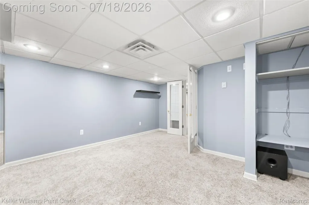 4230 Holly Lane Oakland Charter Township MI 48306