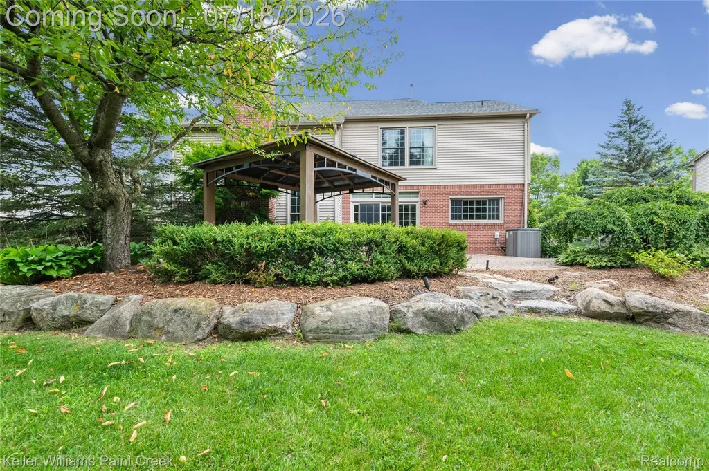 4230 Holly Lane Oakland Charter Township MI 48306