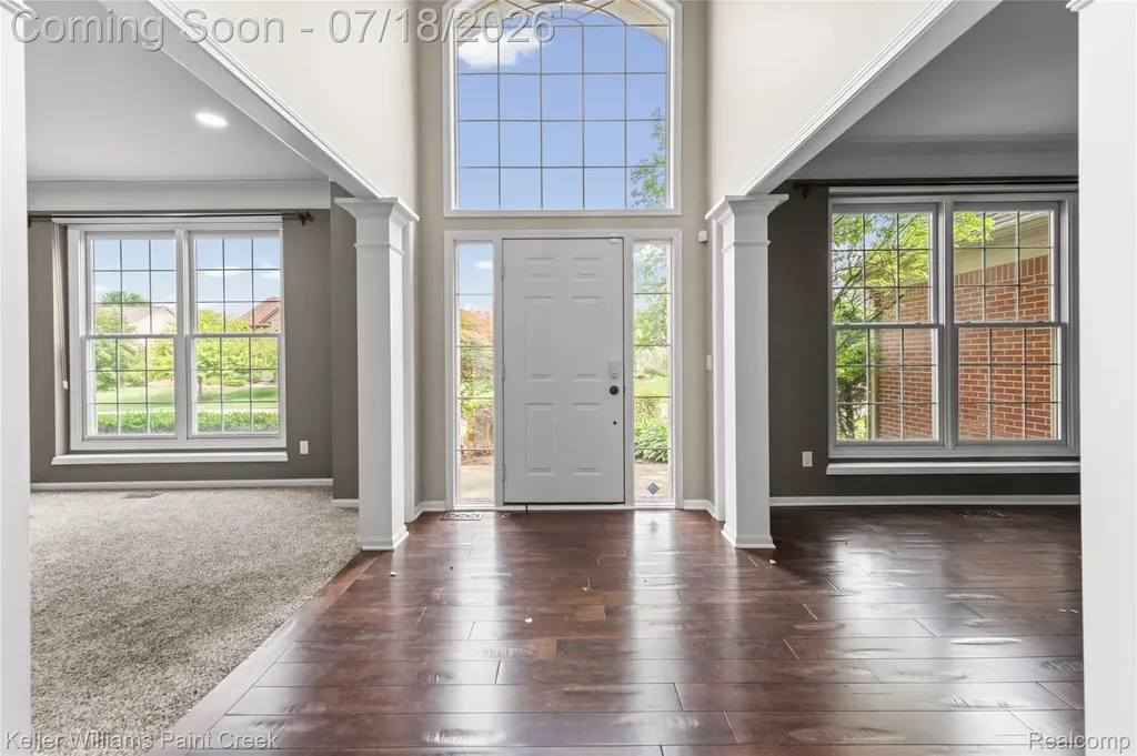 4230 Holly Lane Oakland Charter Township MI 48306