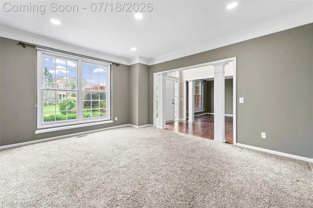 4230 Holly Lane Oakland Charter Township MI 48306
