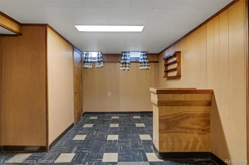 23131 Recreation Street St. Clair Shores City MI 48082