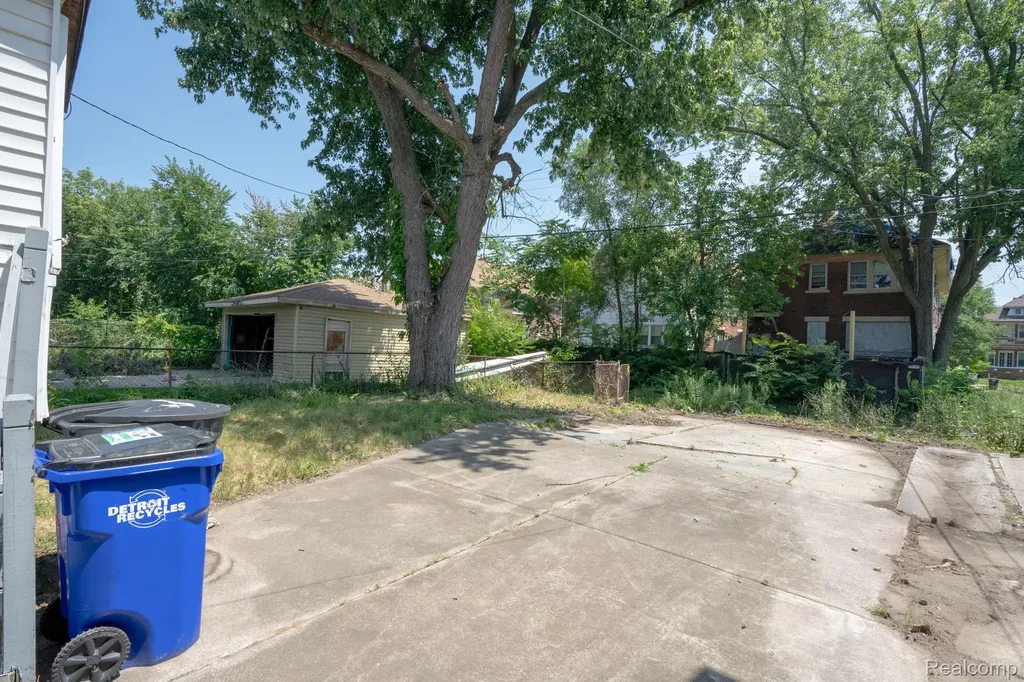 4039 Gladstone Street Detroit City MI 48204
