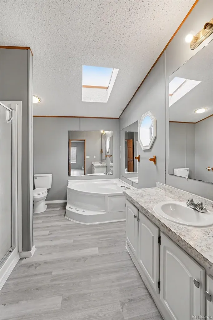 115 Fox Hound Court Grand Blanc Charter Township MI 48439
