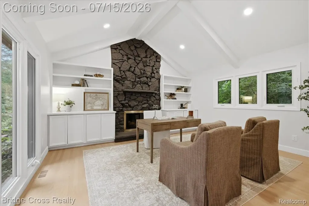 249 Norcliff Drive Bloomfield Hills City MI 48302
