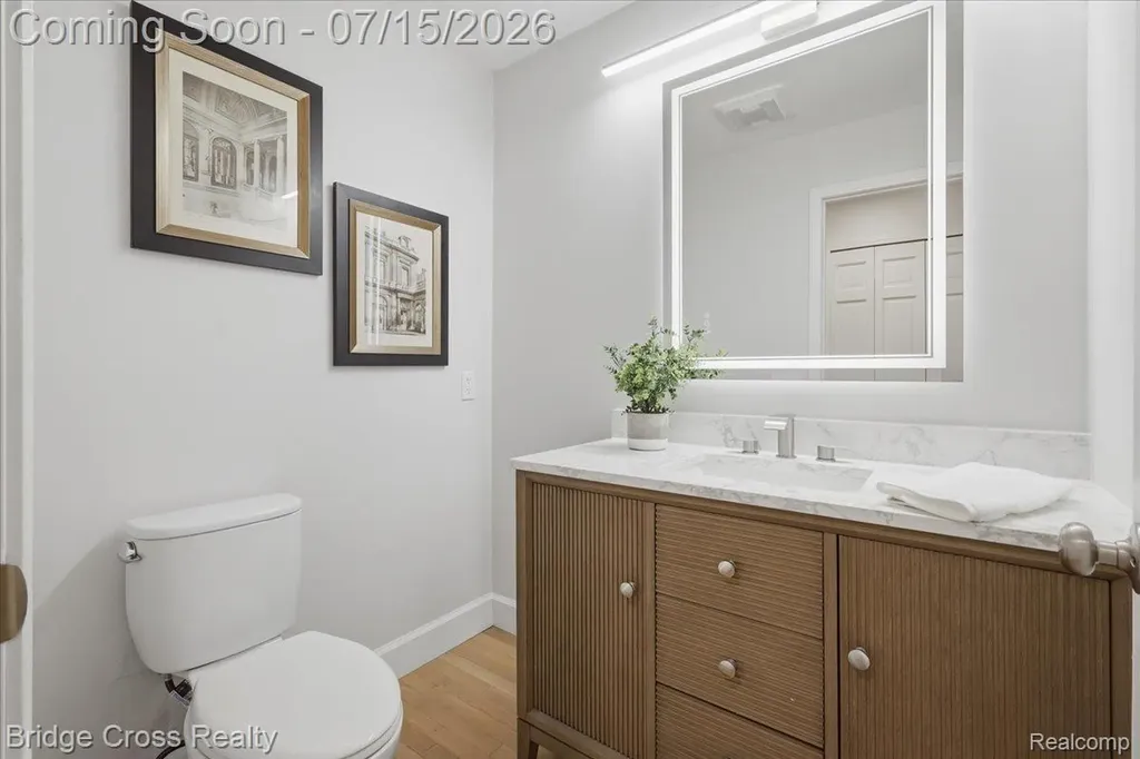 249 Norcliff Drive Bloomfield Hills City MI 48302
