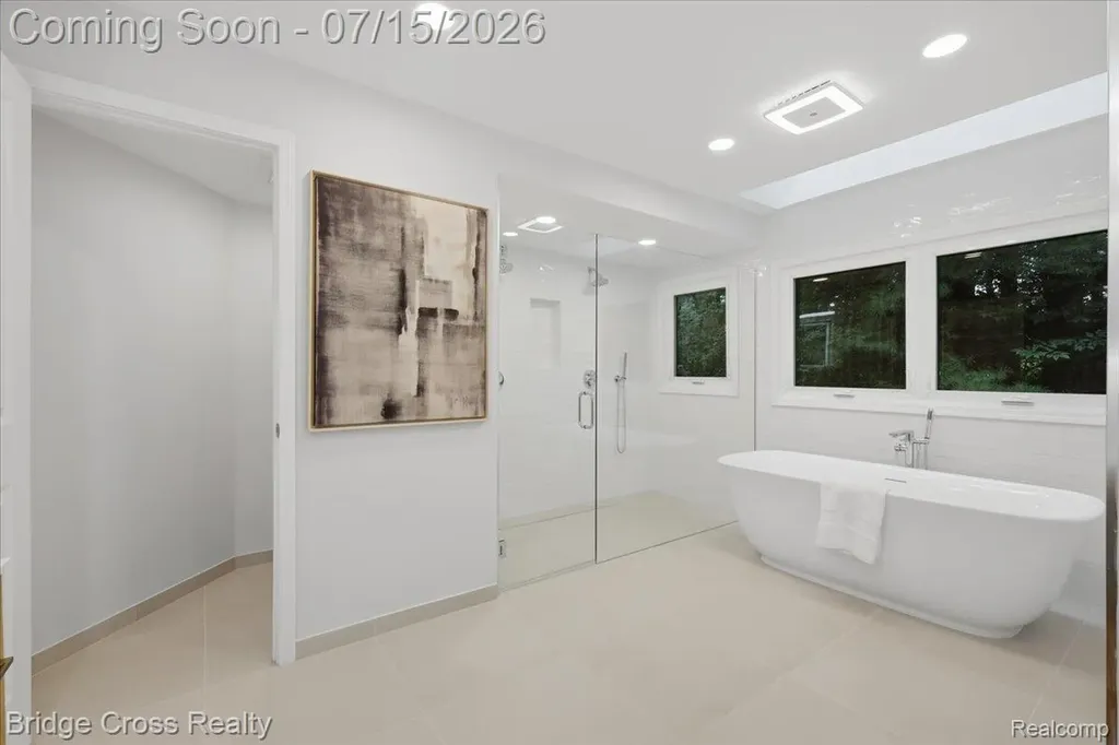 249 Norcliff Drive Bloomfield Hills City MI 48302