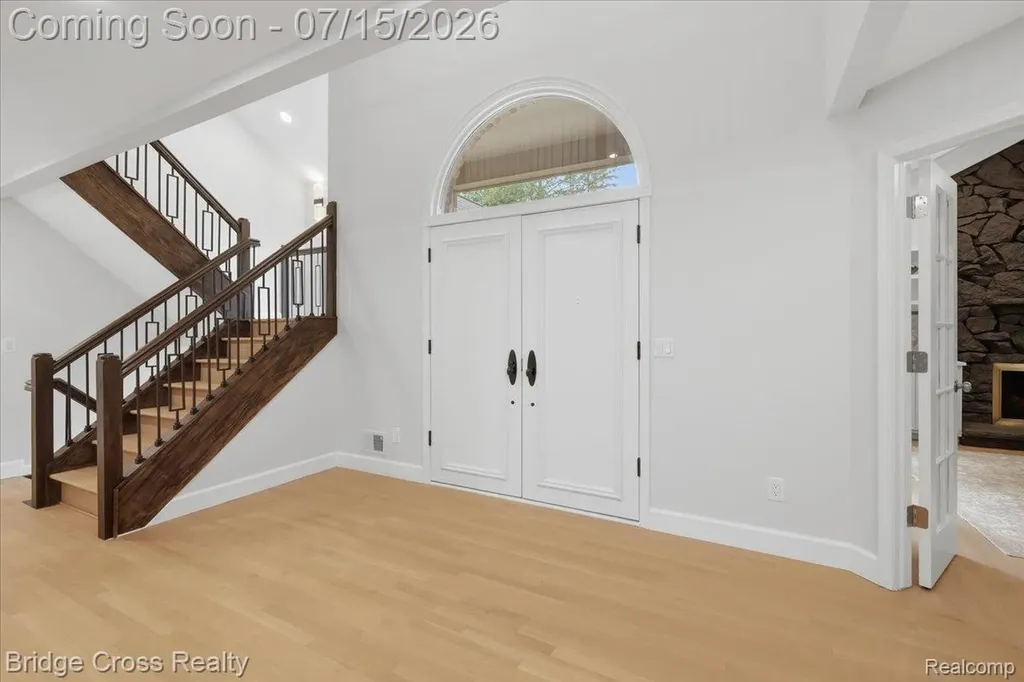 249 Norcliff Drive Bloomfield Hills City MI 48302