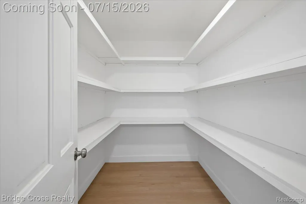 249 Norcliff Drive Bloomfield Hills City MI 48302