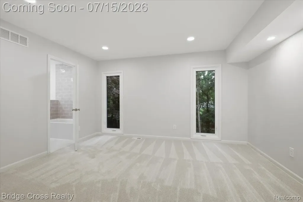249 Norcliff Drive Bloomfield Hills City MI 48302