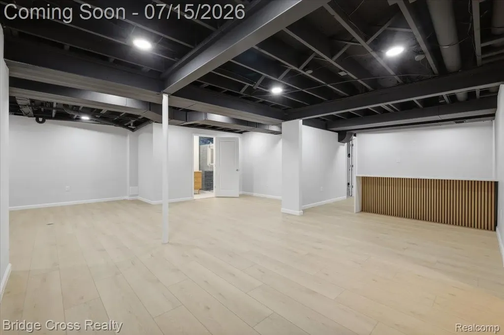 249 Norcliff Drive Bloomfield Hills City MI 48302