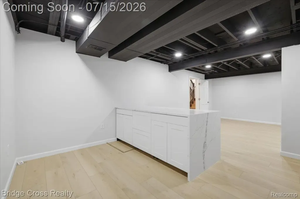249 Norcliff Drive Bloomfield Hills City MI 48302