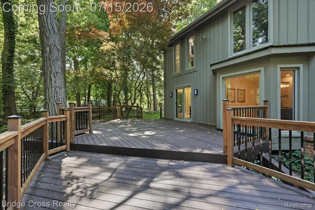 249 Norcliff Drive Bloomfield Hills City MI 48302