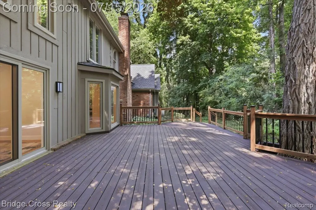 249 Norcliff Drive Bloomfield Hills City MI 48302