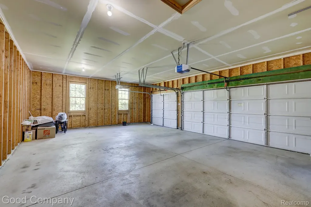 3526 Inverness Drive Oakland Charter Township MI 48306