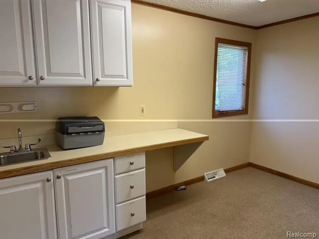 971 Baldwin Road Lapeer City MI 48446