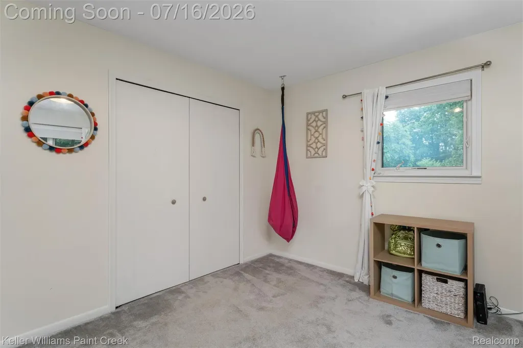 197 Perrydale Street Rochester Hills City MI 48306