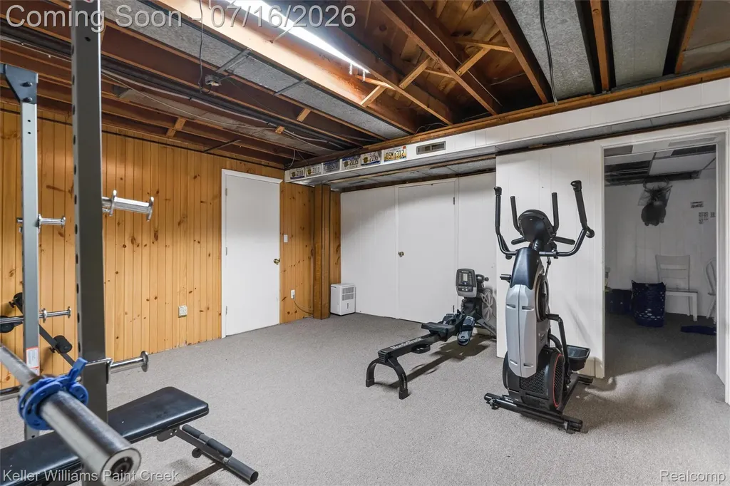 197 Perrydale Street Rochester Hills City MI 48306