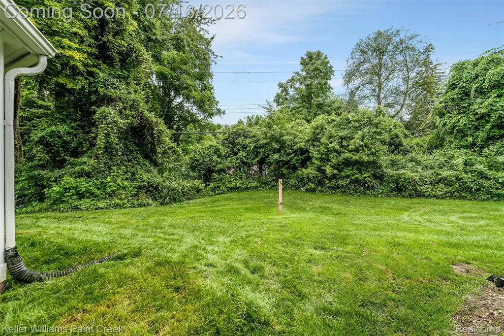 197 Perrydale Street Rochester Hills City MI 48306