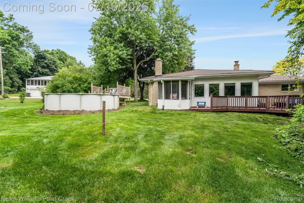 197 Perrydale Street Rochester Hills City MI 48306