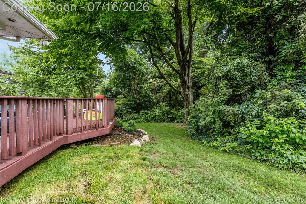 197 Perrydale Street Rochester Hills City MI 48306