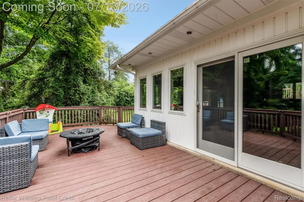 197 Perrydale Street Rochester Hills City MI 48306