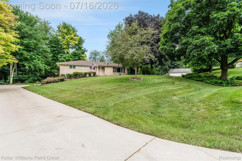 197 Perrydale Street Rochester Hills City MI 48306