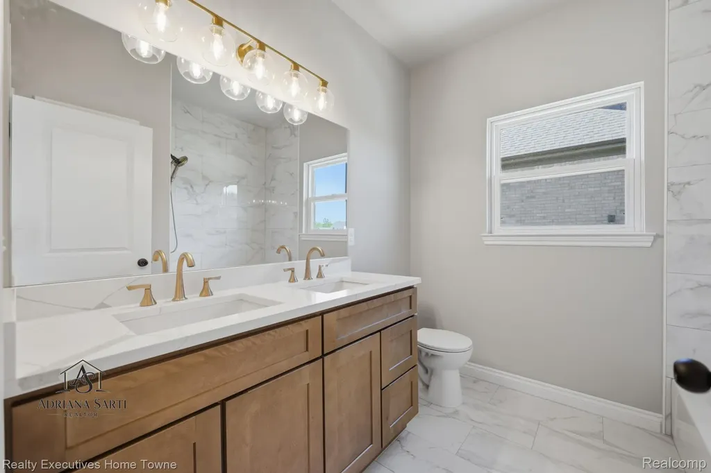 50540 Mistwood Drive Macomb Township MI 48042
