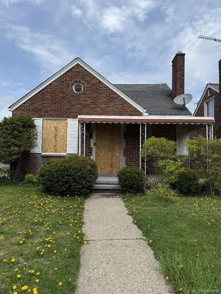 13801 Fordham Street Detroit City MI 48205