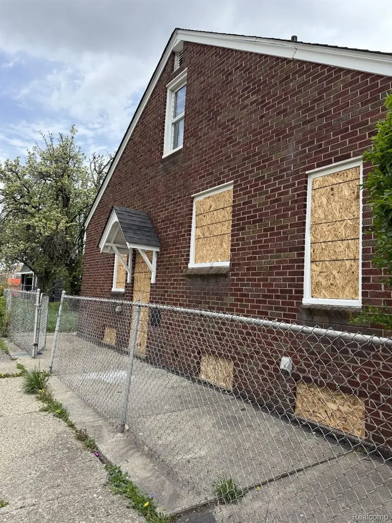 13801 Fordham Street Detroit City MI 48205