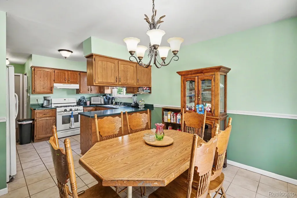 15875 Boreas Drive Macomb Township MI 48044