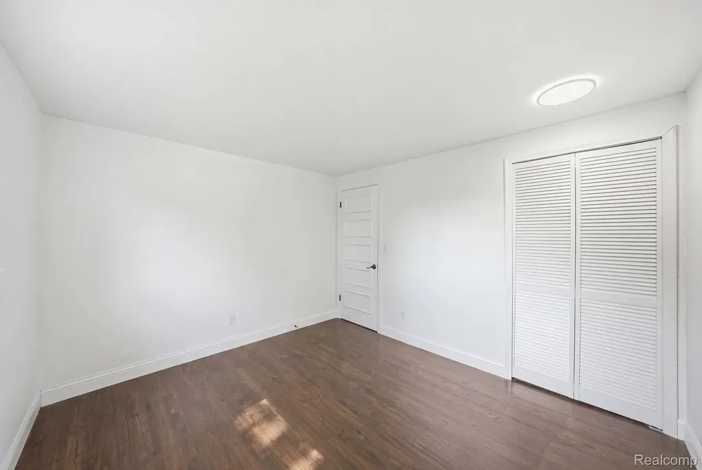 8327 Fox Bay Drive White Lake Charter Township MI 48386