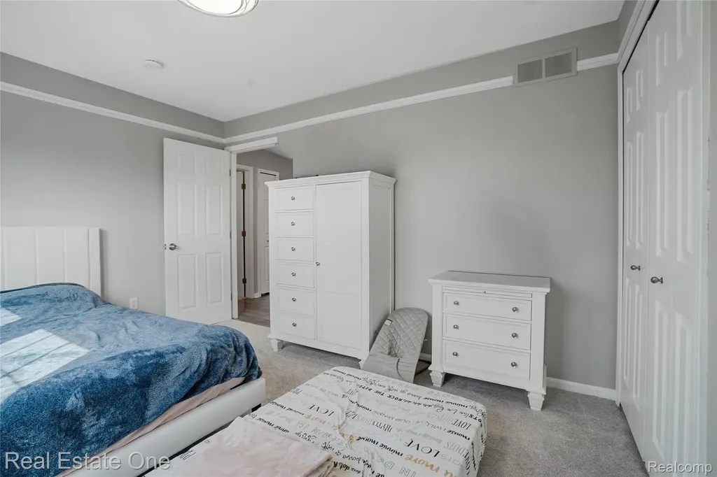 2590 Oakham Court Canton Charter Township MI 48188