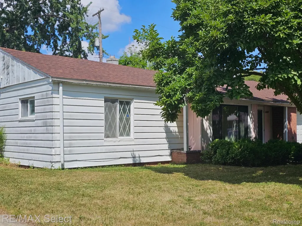 1838 Tebo Street NE Tebo Street Flint City MI 48503