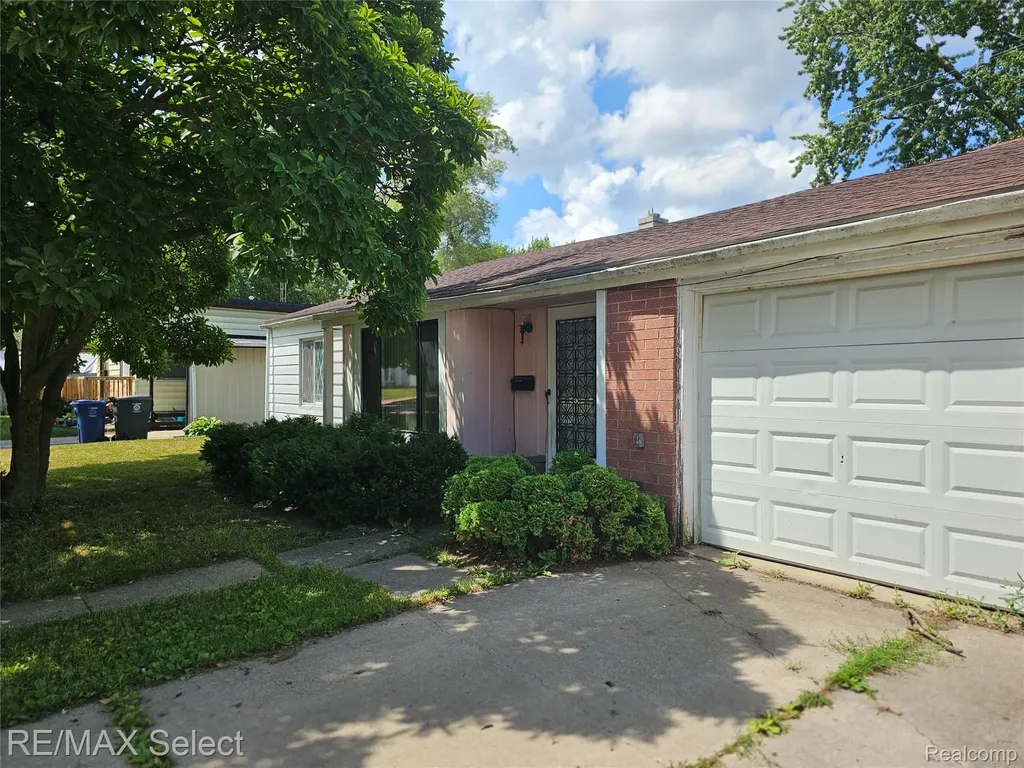 1838 Tebo Street NE Tebo Street Flint City MI 48503