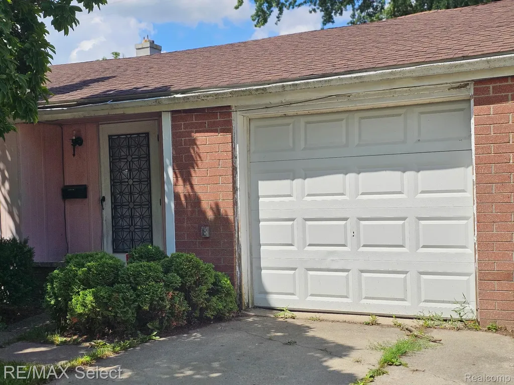1838 Tebo Street NE Tebo Street Flint City MI 48503