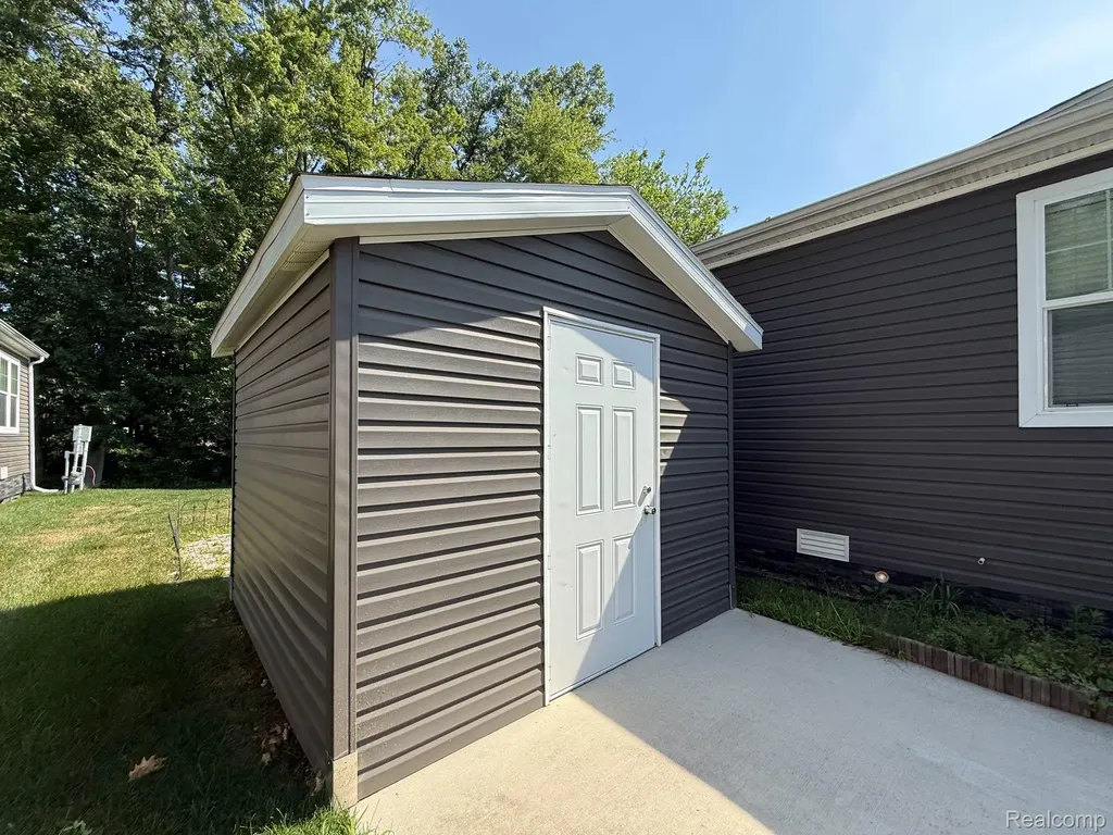 10729 Edwards Lane Augusta Charter Township MI 48191