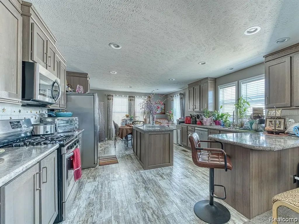 10729 Edwards Lane Augusta Charter Township MI 48191