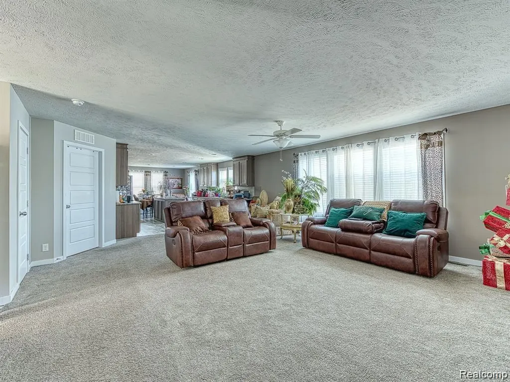 10729 Edwards Lane Augusta Charter Township MI 48191