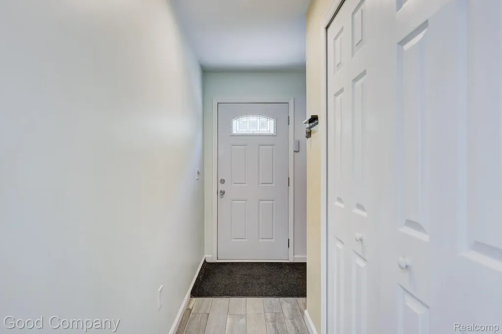 342 Spencer Street Ferndale City MI 48220