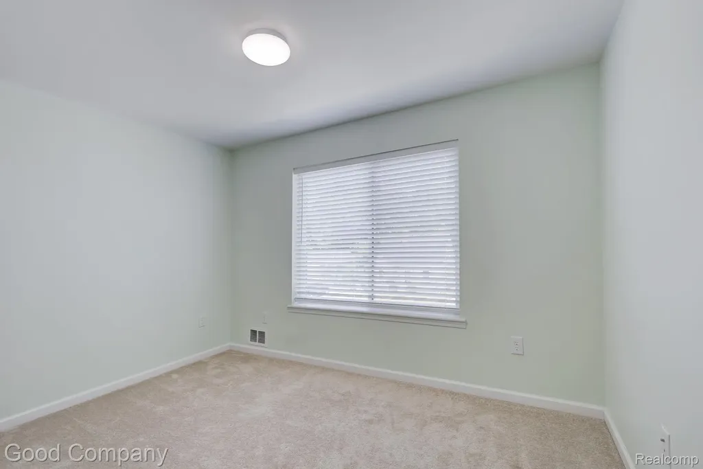 342 Spencer Street Ferndale City MI 48220