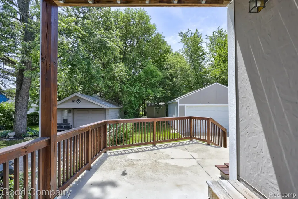342 Spencer Street Ferndale City MI 48220