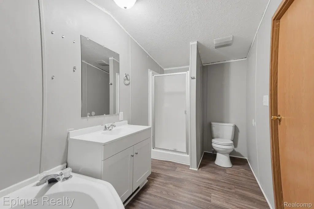 17121 Julie Drive Springfield Charter Township MI 48350