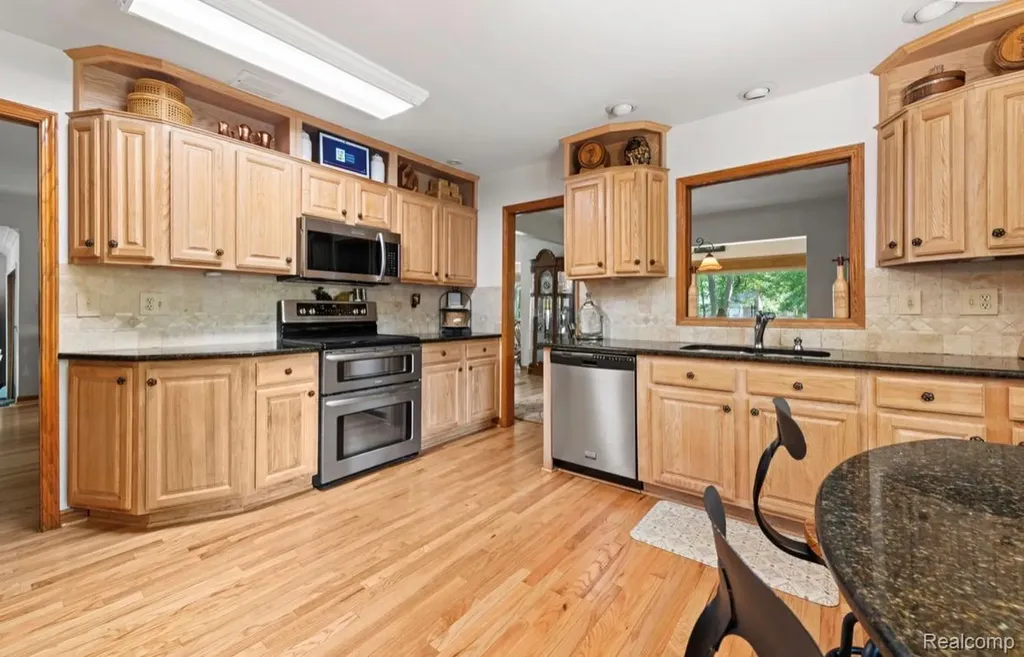 8369 Burning Bush Road Grosse Ile Township MI 48138
