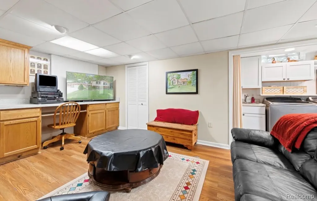 8369 Burning Bush Road Grosse Ile Township MI 48138